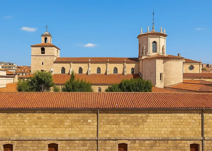 1 Next To The Bay And The Cathedral Santander